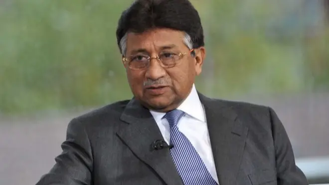 خصوصی عدالت کی طرف سے یہ حکم جاری ہونے کے بعد بینچ کے سربراہ نے جسٹس یحی آفریدی کی اس خصوصی بینچ کی سربراہی کرنے سے معذوری ظاہر کی تھی جس کے بعد یہ بینچ ٹوٹ گیا تھا۔