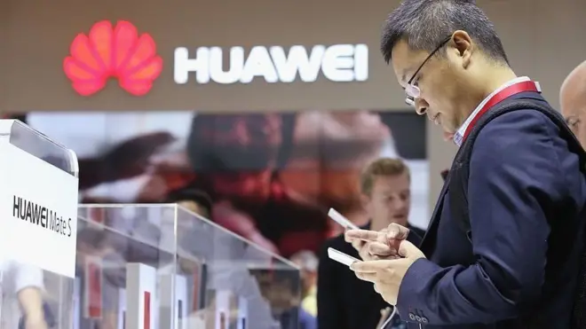 تر ډېره په چین کې هواوي شرکت د اختراع د امتیاز حق ثبتولو وړاندیزونه کړي