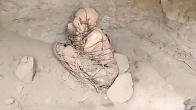 pre-inka mummy