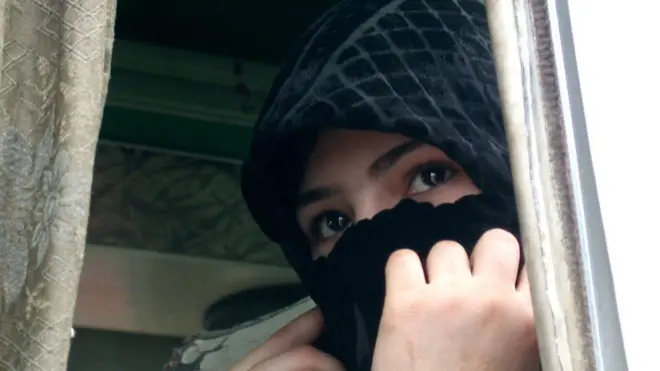 عورت (فائل فوٹو)