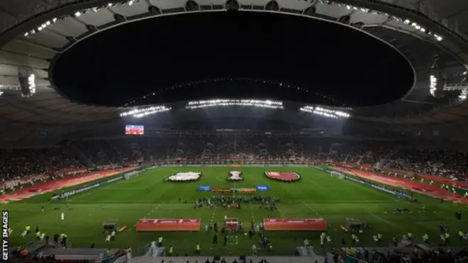 لعب ليفربول مبارتيه في كأس العالم للأندية على ملعب خليفة الدولي في الدوحة