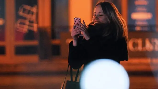 Dalam beberapa kasus, media sosial dapat meningkatkan kesejahteraan.