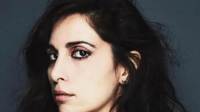 A cantora e compositora libanesa Yasmine Hamdan