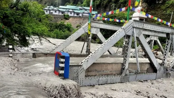 मनाङको पुल