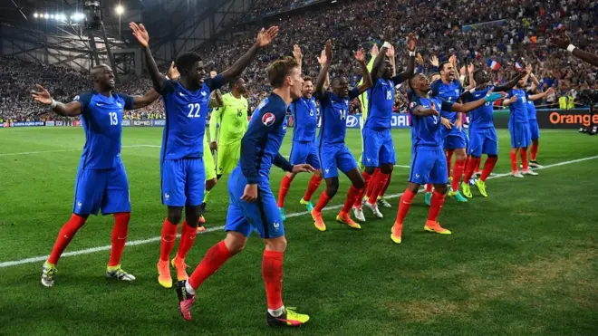 Французы уступали немцам в первом тайме, но затем ситуация поменялась