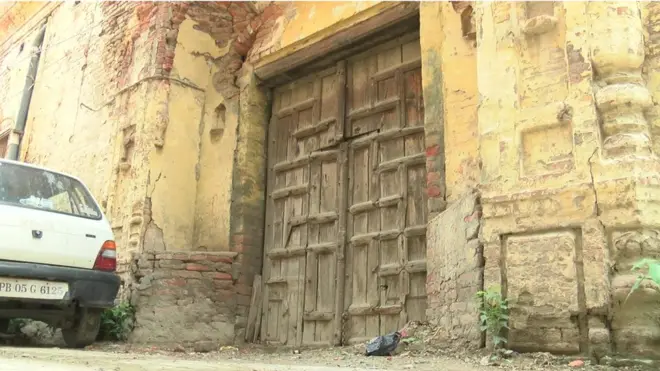 सफ़िया का खोया हुआ घर