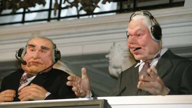 Острой политической сатиры на российском ТВ нет со времен закрытия "Кукол", посетовали скандинавские исследователи