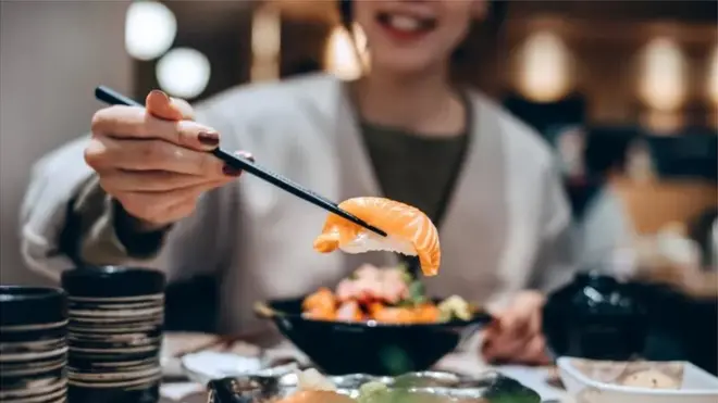 La contamination par le poisson est inférieure à celle du poulet ou du bœuf.