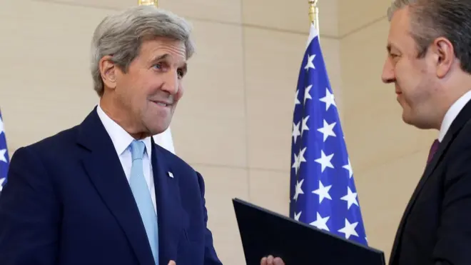 Меморандум был подписан премьером Грузии Георгий Квирикашвили и госсекретарем США Джоном Керри, находящимся в Тбилиси с двухдневным визитом.