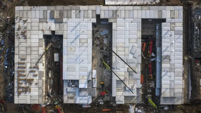 An aerial view of construction at Huoshenshan hospital