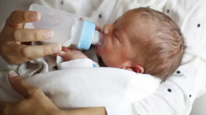 Пластиковые бутылочки намного популярнее стеклянных