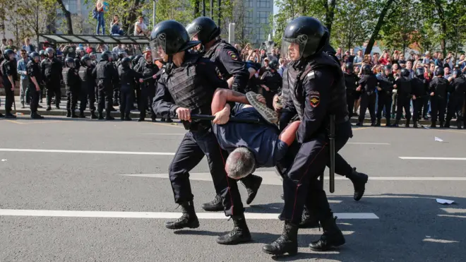 Задержания в Москве были довольно жесткими