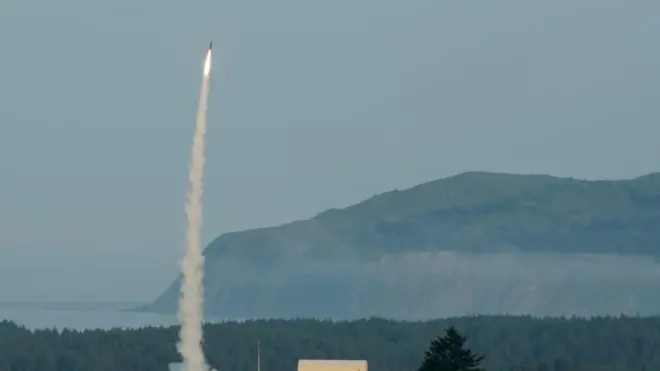 Испытания израильской противоракетной системы "Хец-3" на Аляске