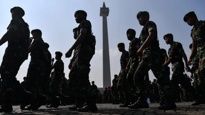 Prajurit TNI dari berbagai kesatuan akan disebar ke sejumlah titik dan objek vital di Jakarta guna membantu pengamanan ibu kota saat pengumuman hasil Pemilu 2019 Rabu (22/05).