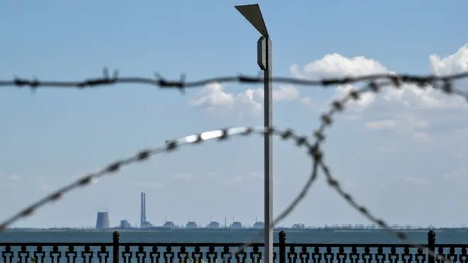 Вид на Запорожскую АЭС