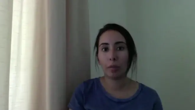 كانت امرأة تزعم أنها الشيخة لطيفة ابنة حاكم دبي قد بثت تسجيلا بالفيديو في مارس/آذار الماضي قالت فيه إن والدها يحتجزها غصبا عنها