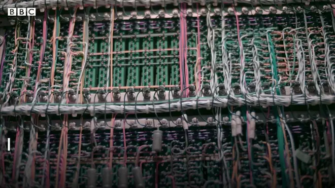 Loer je izumeo barkod