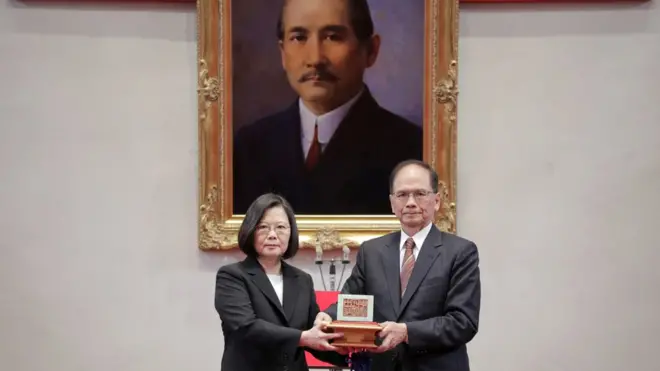 Bà Thái Anh Văn làm lễ nhậm chức ngày 20/5