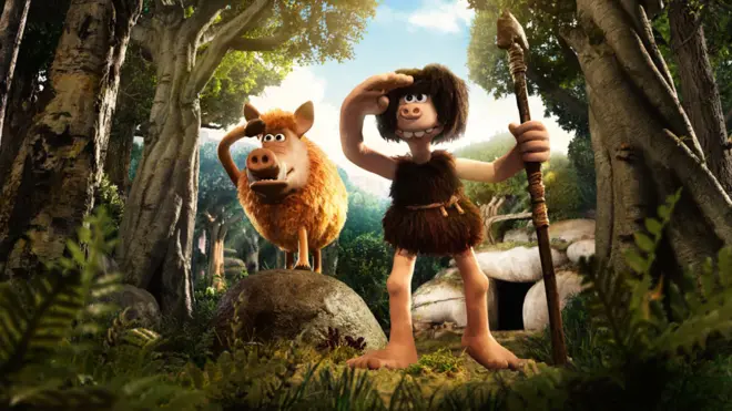 Эдди Редмейн озвучивает одного из героев фильма "Дикие предки"