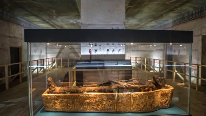 مقبرة تحتمس الثالث في متحف بولتون