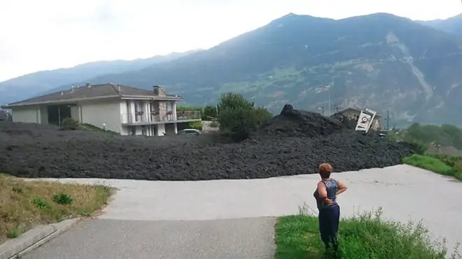 Оползень в деревне Грюне