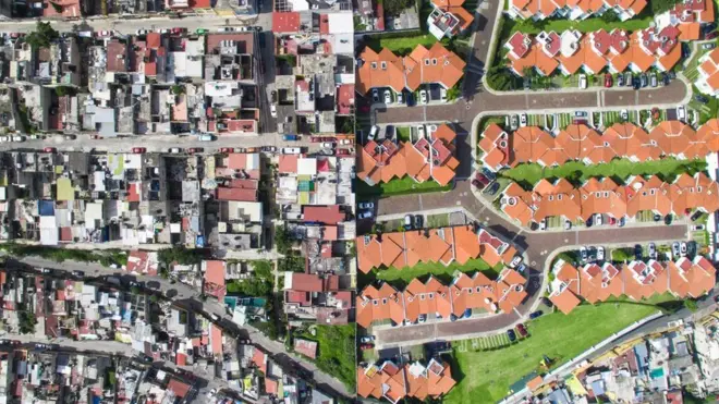 සැන්ටා ෆේ, මෙක්සිකෝ සිටි