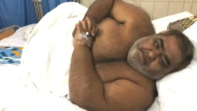 नूर उल हसन के बेटे ने बताया कि एंबुलेंस का 40 हज़ार का किराया डॉक्टर माज़ उल हसन ने दिया है