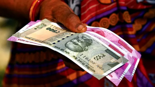 પ્રતીકાત્મક તસવીર