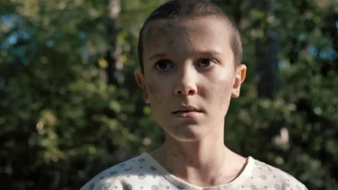 Millie Bobby Brown interpreta a Eleven, personaje central durante la primera temporada. ¿Qué pasará con ella en la segunda?