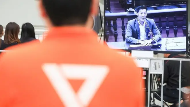 บรรยากาศที่ศาลรัฐธรรมนูญ วันที่นายธนาธร จึงรุ่งเรืองกิจ ขึ้นไต่สวนคดีถือครองหุ้นสื่อ