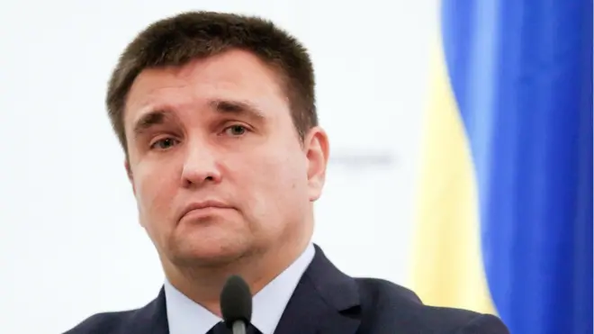 За словами Павла Клімкіна, тема обміну полоненими - дуже емоційна, а не тільки політична