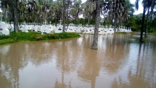 N'itongo ry'abapfu ryo ku Mpanda ryatewe n'umwuzure