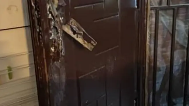 شکستن قفل در