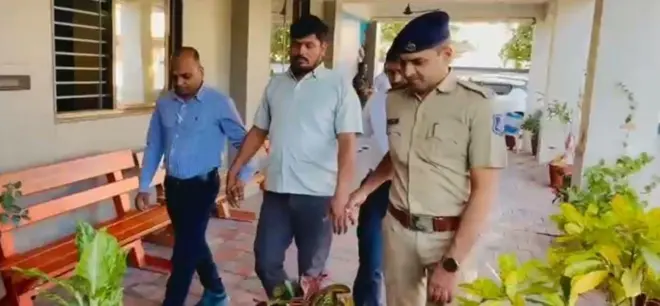 બીબીસી ગુજરાતી ગુજરાત પોલીસ સુરત જેલ પેરોલ જામીન