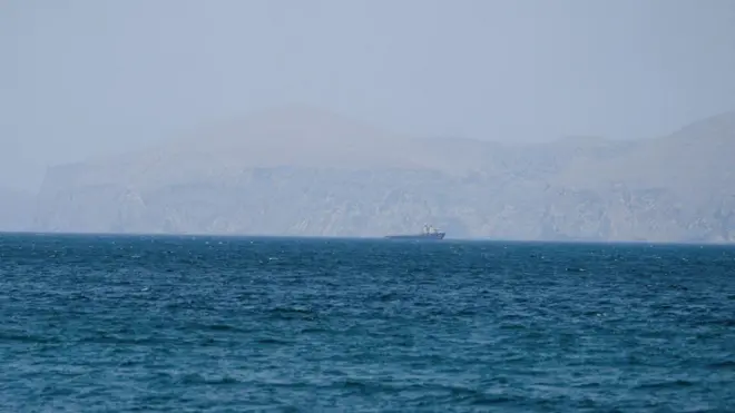 تنگه هرمز