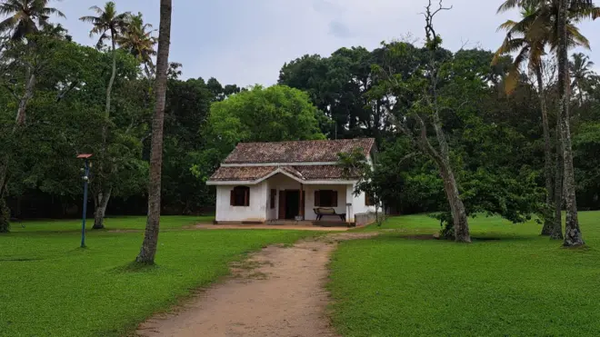 කොග්ගල ප්‍රාඥයා ලෙස ද හඳුන්වන, මාර්ටින් වික්‍රමසිංහ මහතාගේ උපන් නිවස 