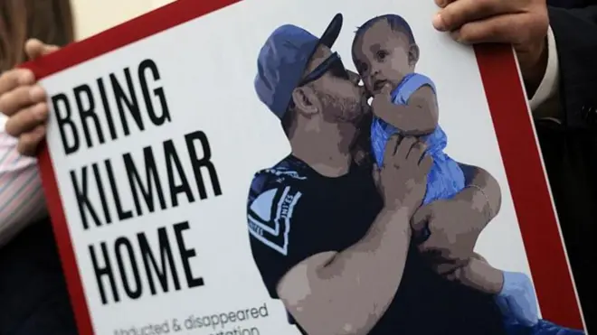Los demócratas y otros han presionado al gobierno de Trump para que traiga a Ábrego García a casa, mientras que un juez ordenó al gobierno que "facilite" su regreso.