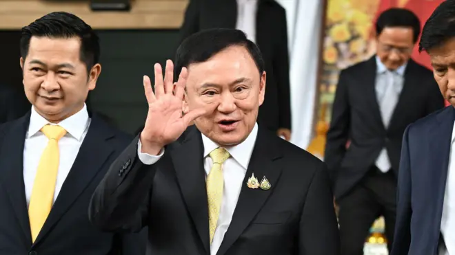 ทักษิณ ชินวัตร หลุด “คดี 112” ไปเมื่อ 21 ส.ค. หลังศาลอาญายกฟ้อง แต่ต้องลุ้นผลการตัดสิน “คดีชั้น 14” อีกคดี