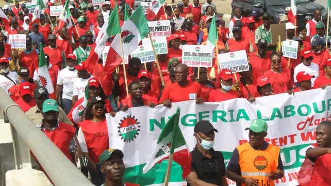 Aworan ẹgbẹ oṣiṣẹ NLC