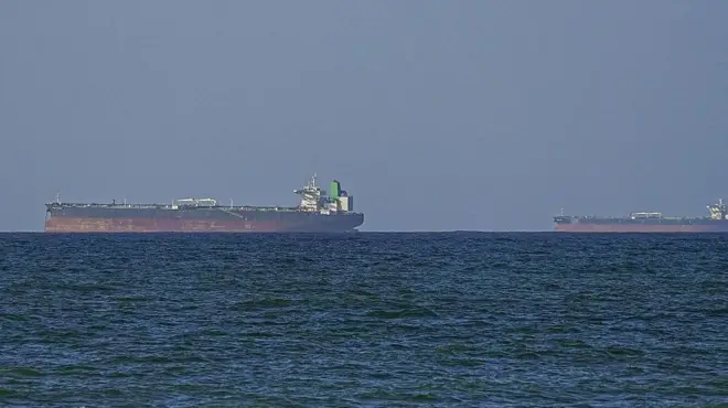 Судна, що прямують до Ормузької протоки після двотижневого тимчасового припинення вогню, укладеного між Сполученими Штатами та Іраном за умови повторного відкриття протоки, зроблений в Омані 8 квітня 2026 року.