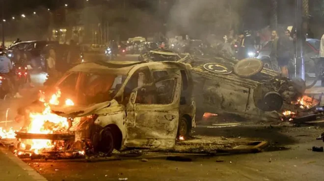 сожженная машина в Марокко