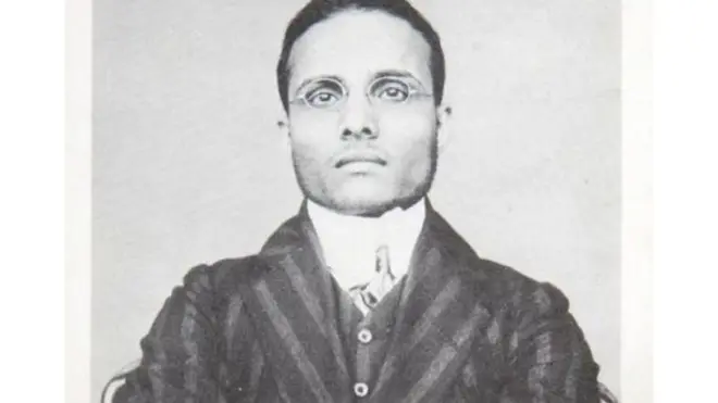 विनायक दामोदर सावरकर