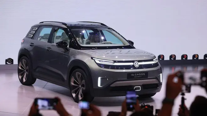 کانسپت آی‌دی کراس در نمایشگاه خودروی مونیخ رونمایی شد