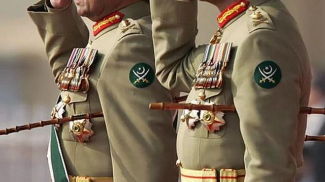 فوج، عمران خان