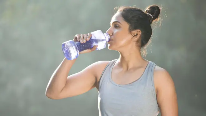 पाणी बीबीसी मराठी आरोग्य हेल्थ