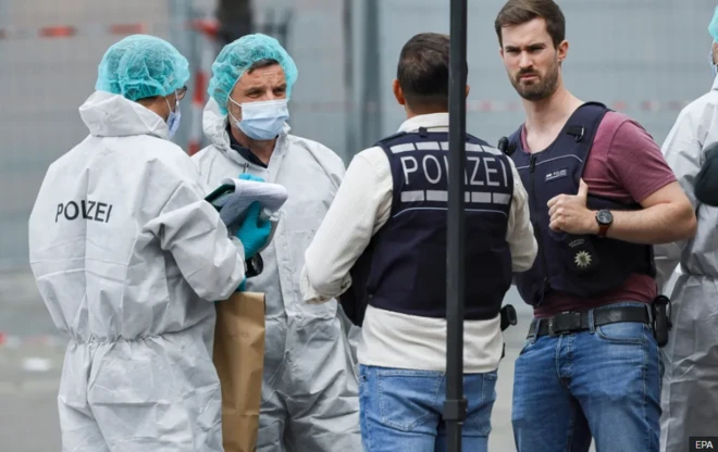 Mid ka mid ah dadka dhaawacmay ayaa ahaa nin u dhaq dhaqaaqa Islaam naceybka, oo la yirahdo Michael Stürzenberger,