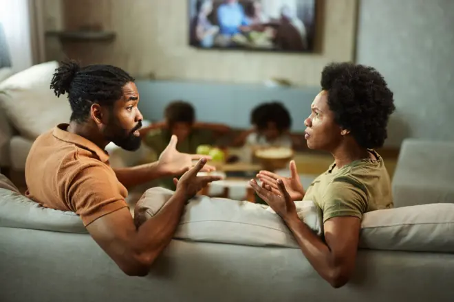 Un couple qui se dispute