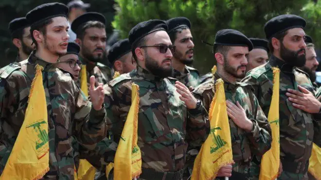مقاتلون تابعون لحزب الله