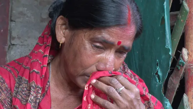 कोलकाता के 'लेदर कॉम्प्लेक्स' में गटर में उतरने वाले तीन श्रमिकों की मौत का मामला