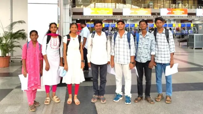 విమాన ప్రయాణం, విద్యార్థులు